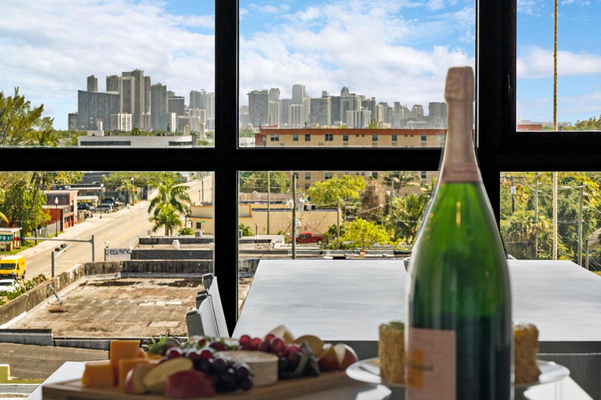 Roami At Little River Lofts 迈阿密 外观 照片